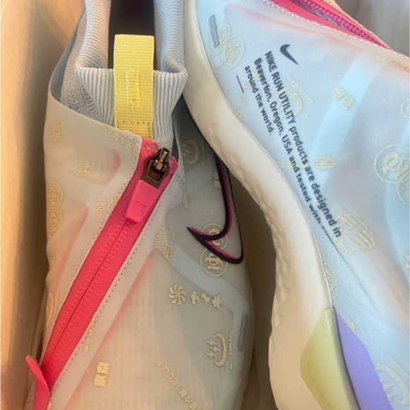 Nike react city running shoes - Picture 3 of 4
